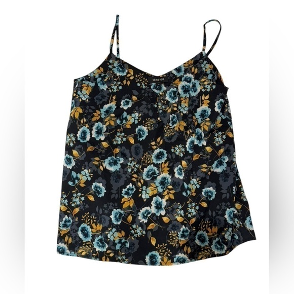 YUMI KIM Adjustable Strap Floral Tank Top Size Medium VGUC - Picture 2 of 7